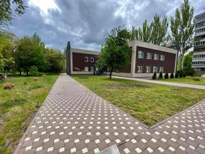На Бубурке из заброшенного помещения сделали клубный центр (ФОТО)