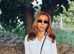 “Лучше бы вы, Злата, промолчали…”: подписчики осудили пост волонтёрки, вставшей на защиту халатности врачей 5-ой горбольницы