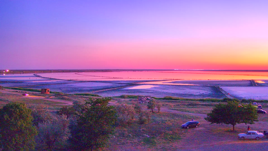Розовое озеро онлайн: в одном из популярнейших мест Херсонщины установили веб-камеру (ФОТО)