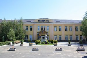 Вымогали деньги и не кормили пациенток: скандал в роддоме Николаева (ВИДЕО)