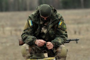 Сколько всего военных ВСУ погибли на Донбассе: официальное количество боевых и небоевых потерь