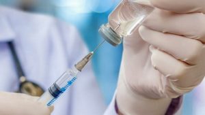 В МОЗ хотят бесплатно вакцинировать от гриппа людей из группы риска