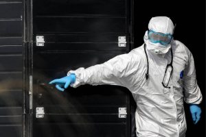 Украину могут “закрыть” из-за коронавируса: назвали 5 сценариев