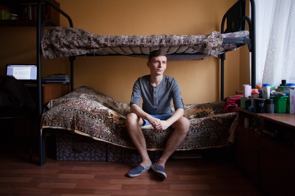 Запорожские вузы переходят на «дистанционку»: что будет со студентами из общежитий