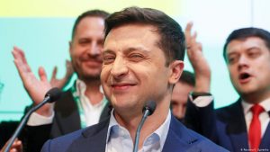 Опрос Зеленского – это афера, которую нужно сорвать,  – мнение