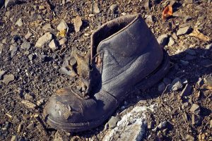 Под Запорожьем обувную фабрику оштрафовали на 1,2 млн за загрязнение земли