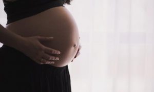 17-летняя беременная девушка “сгорела” за пару часов: прокуратура обвиняет врачей под Львовом