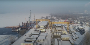 Запорожцам не видно, но процесс идет: как собирают мост в Кривой бухте (ВИДЕО)