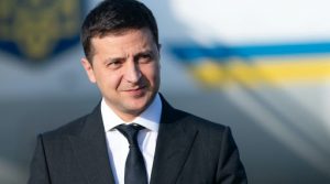 “43 по паспорту, 30 в душе”: Зеленский показал, как начался его день рождения (ФОТО)