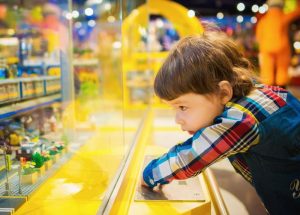 Украинцев предупреждают об опасной игрушке: за день пострадали 10 детей (ФОТО)