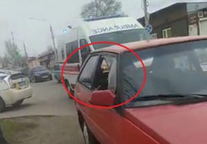 В Запорожье длительная погоня закончилась задержанием с разбиванием окон (ФОТО, ВИДЕО)