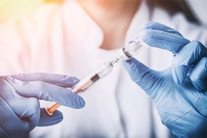 “Срок годности” CoviShield в Украине: страна не успевает использовать все дозы