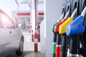 В Україні злетять ціни на паливо: Кабмін схвалив відповідний законопроєкт