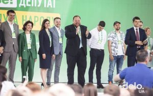 Посчитана вся “наличка” нардепов Зеленского