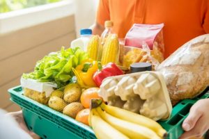 Базовые продукты питания: насколько в Европе дешевле, чем в Украине