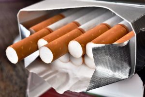 В Украине исчезнут некоторые сигареты: что будет под запретом