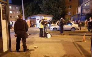 В Харькове мужчина бросил гранату под ноги окружающим: момент взрыва попал на ВИДЕО