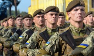 У Зеленского назвали год, когда могут отменить срочную службу