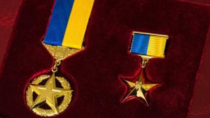 Житель Запорожской области стал героем Украины: президент вручил награду (ФОТО, ВИДЕО)