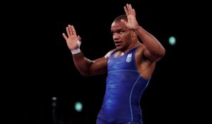 Отпраздновал гопаком и заплакал: Беленюк завоевал первое золото для Украины на ОИ-2020 (ВИДЕО)