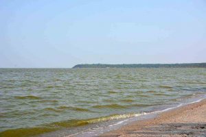 На побережье Азовского моря появятся новые пляжи и детские лагеря