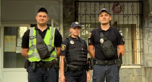 В Запорожье патрульные помогли экстренно доставить младенца в больницу: что произошло (ВИДЕО)