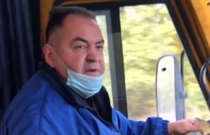 В Запорожье водитель маршрутки обматерил пассажира: реакция полиции (ВИДЕО)