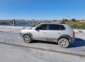 В Запорожье автомобиль проехал по вантовому мосту: названы новые сроки окончания работ (ФОТО)