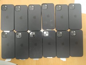 В Запорожье изъяли техники Apple на 24 тысячи долларов (ФОТО)