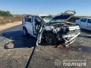 Toyotа перевернулась ремонтируемой на трассе: смертельное ДТП в Запорожской области (ФОТО)