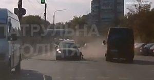 В Запорожье показали видео погони за Audi, закончившейся ДТП