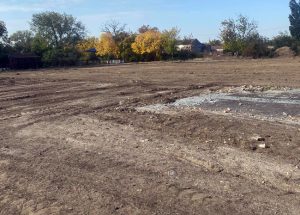 На запорожском курорте обустраивают новый парк (ФОТО)