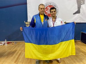 Юные запорожские спортсмены привезли 3 медали с чемпионата мира по карате в Сербии (ФОТО)