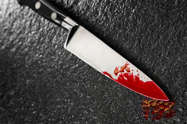 17-летняя девушка исполосовала себя ножом в Запорожской области