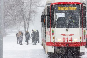 В Запорожье из-за ухудшения погоды приостановят движение 4-х трамвайных маршрутов