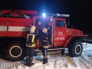 69 человек в Запорожской области спасли из снежных ловушек (ФОТО)
