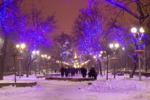 Завтра Запорожье с морозом накроет снегом, а потом наступит оттепель (КАРТА, ВИДЕО)