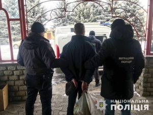 Под Запорожьем убийцу из РФ выпустили из колонии после попытки побега (ФОТО)