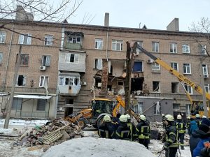 ЧП в многоэтажке Запорожья: что происходит на месте взрыва и какие травмы получили пострадавшие (ФОТО)