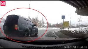 В Запорожье водитель внедорожника возмутил соцсеть своими маневрами (ВИДЕО)