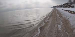 В сети показали идеальное Азовское море без единой медузы (ВИДЕО)