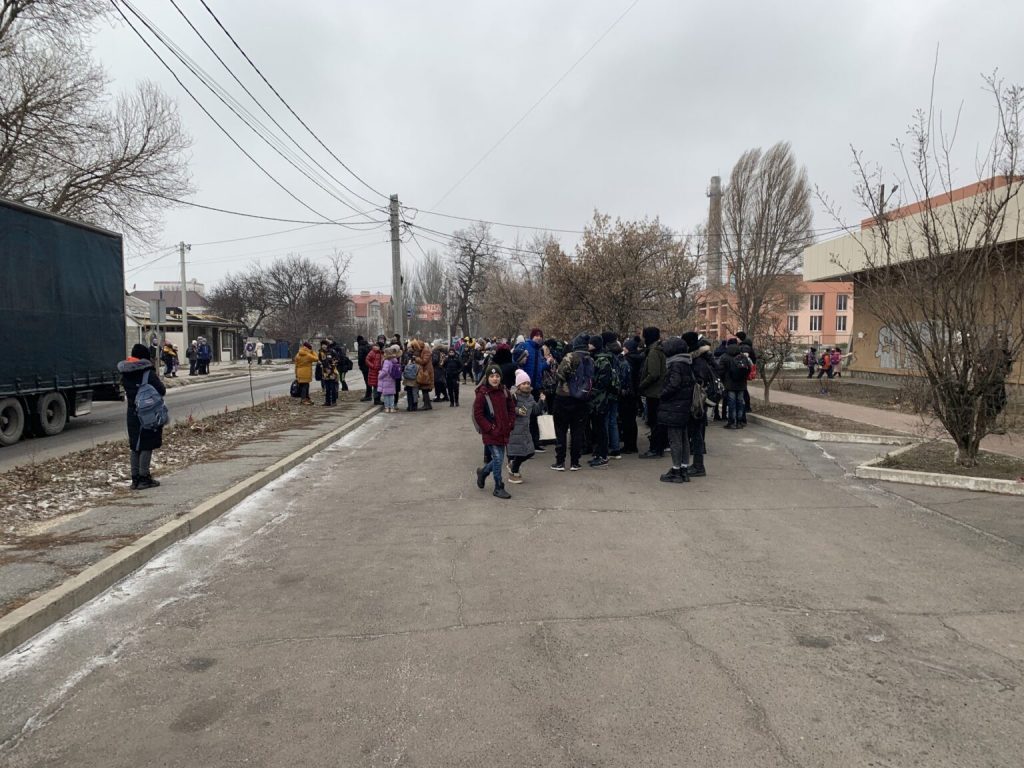 «Минер» срывает учебный процесс второй день подряд в Запорожской области: обсуждается дистанционка для детей (ФОТО)