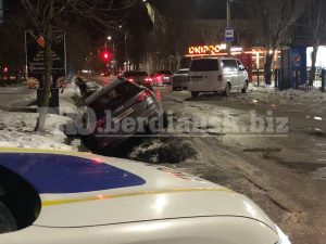 Пьяный немец на Audi попал в ДТП в Запорожской области: момент записала камера