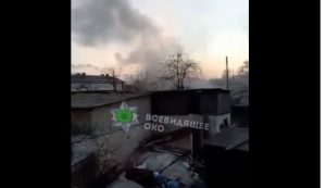 “Вот твари”:  жительница Новолуганского показала, как войска РФ обстреляли жилые дома и перебили газопровод (ВИДЕО, 18+)