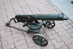 На окупованій Херсонщині загарбники РФ їздять на мотоколясці з кулеметом Максима (ФОТО)