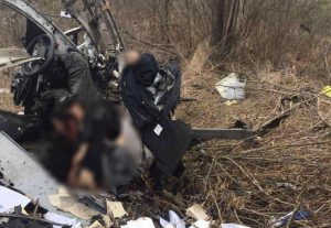 В Запорожской области кадыровцы на танке раздавили авто Укрпочты: погибли люди (ФОТО 18+)