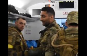 Первые добровольцы из Великобритании уже в Украине и готовы воевать (ВИДЕО)