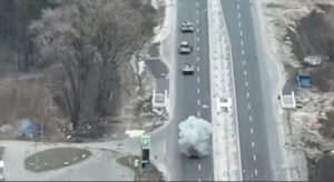 Опубликовано видео засады ВСУ на колонну техники оккупантов