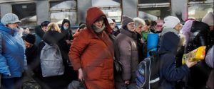 Названо количество беженцев, которые вернулись в Украину
