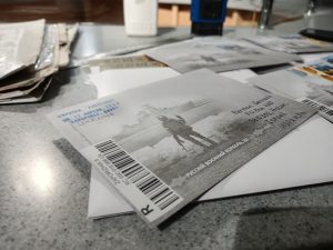 В Укрпочте запустили новую марку: из Запорожья отправили первые письма с ней (ФОТО)